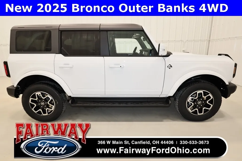 2025 Ford Bronco Outer Banks photo 1