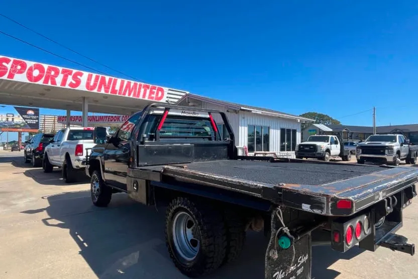 2018 Chevrolet Silverado Work Truck LS Base photo 1