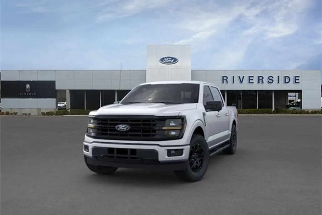 2025 Ford F-150 XLT photo 1