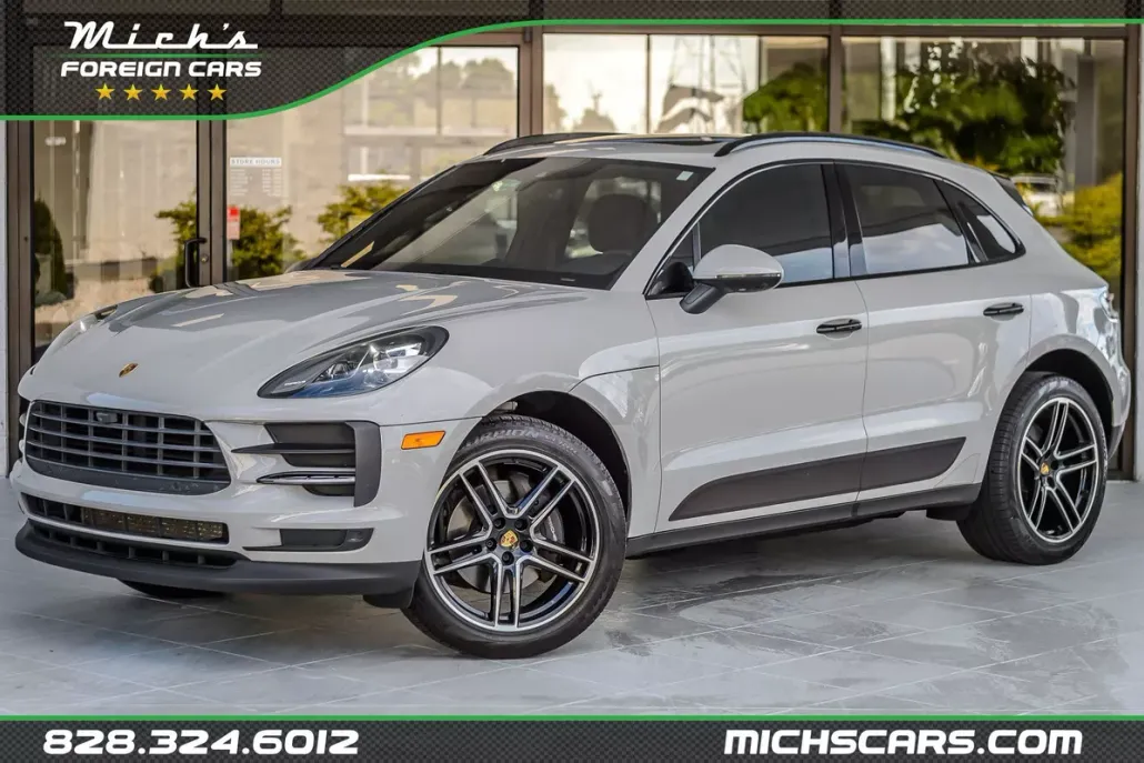 2021 Porsche Macan Base photo 1