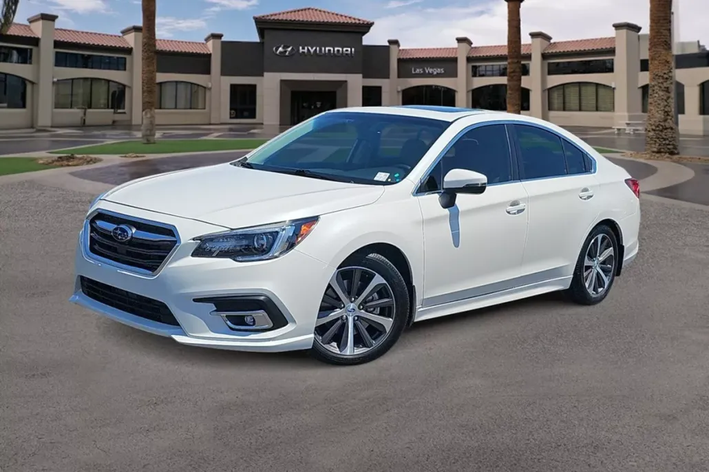 2018 Subaru Legacy Limited photo 1