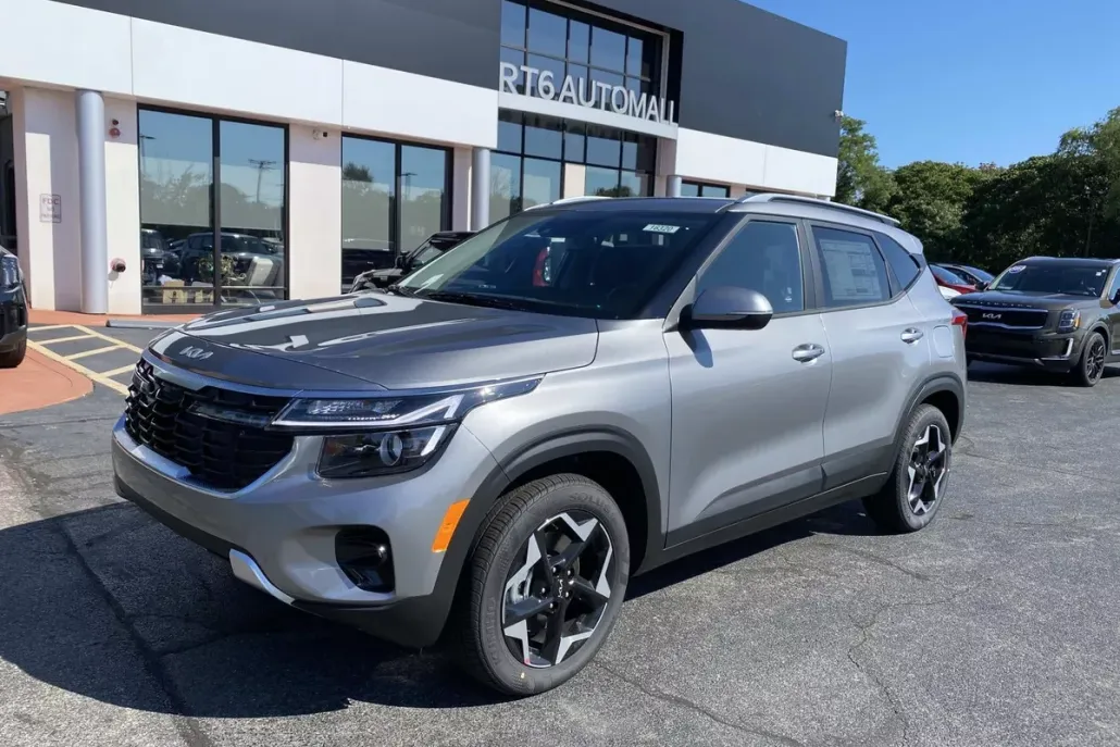 2026 Kia Seltos S photo 1
