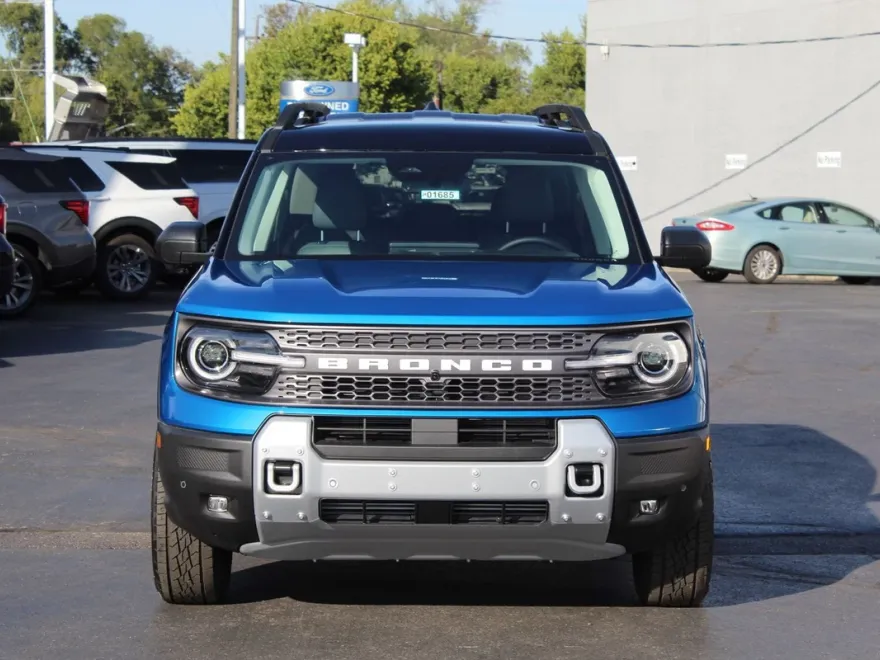 2025 Ford Bronco Sport Badlands photo 1