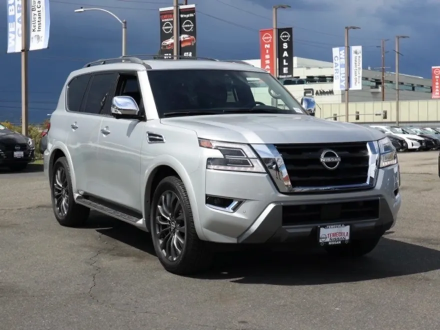 2023 Nissan Armada Platinum photo 1