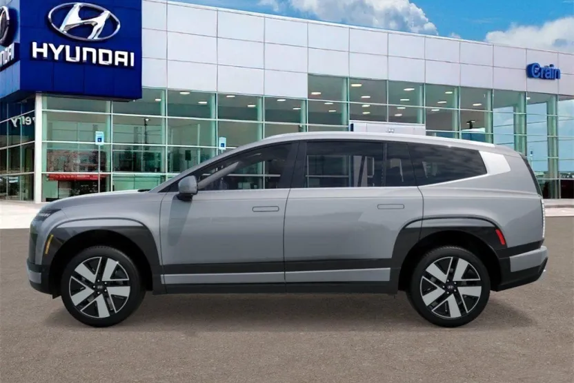 2026 Hyundai Ioniq SEL photo 1