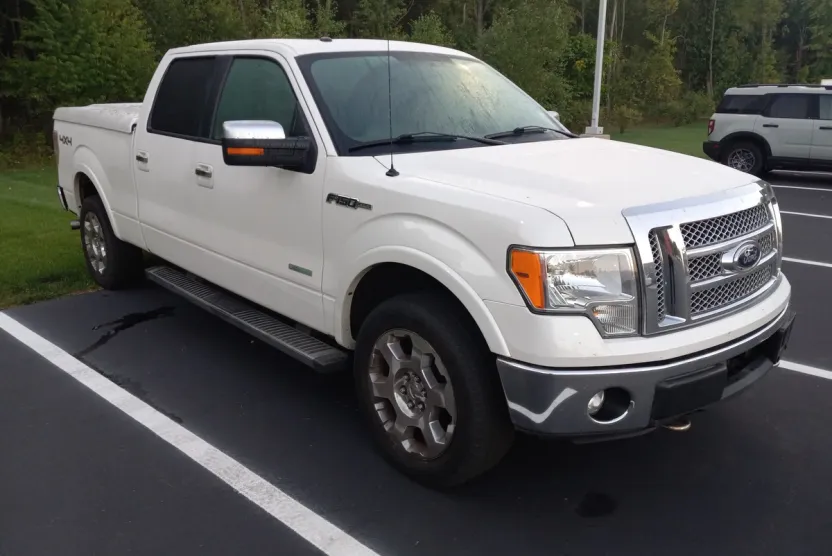 2012 Ford F-150 Lariat photo 1