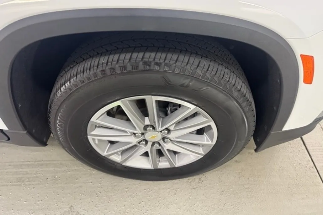 2022 Chevrolet Traverse photo 1