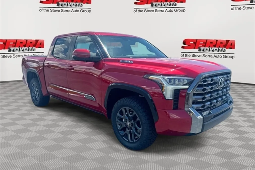 2025 Toyota Tundra Platinum photo 1