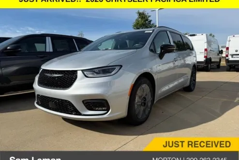 2026 Chrysler Pacifica Limited photo 2