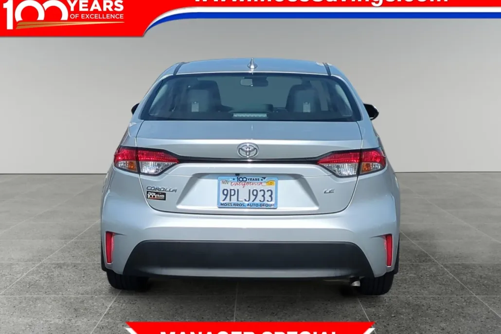 2025 Toyota Corolla LE photo 1