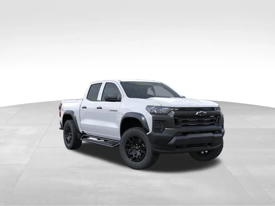 2026 Chevrolet Colorado Trail Boss photo 1