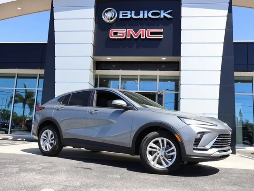 2025 Buick Envista Preferred photo 1