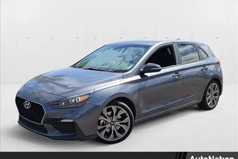2019 Hyundai Elantra GT N Line photo 1