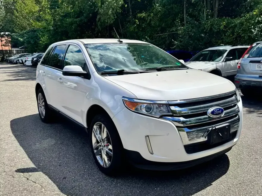2014 Ford Edge SEL photo 1