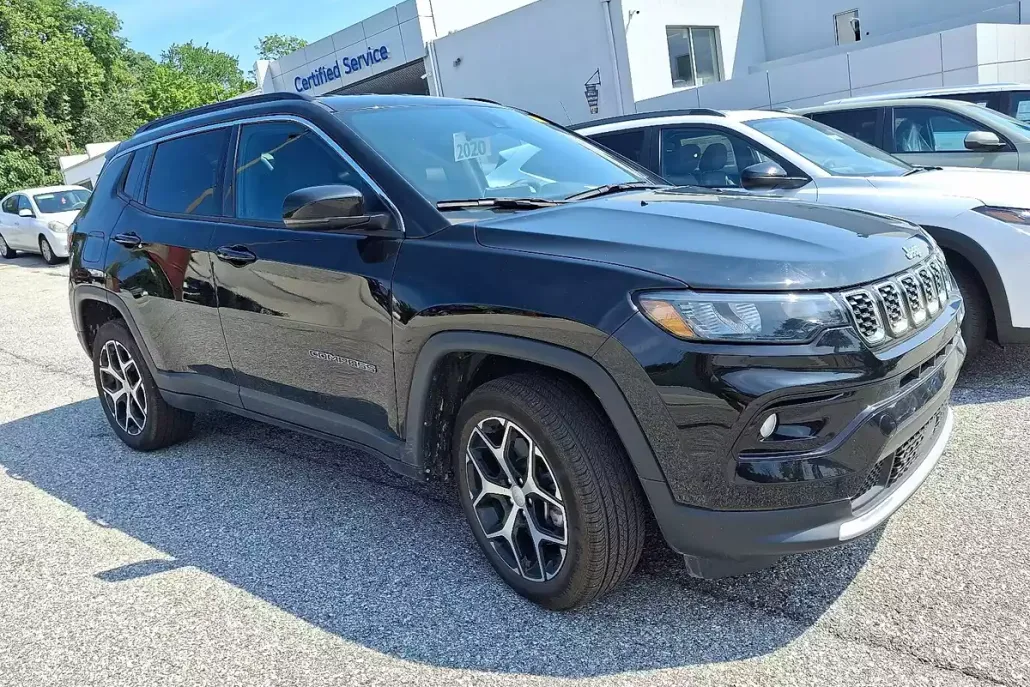 2024 Jeep Compass Limited photo 1