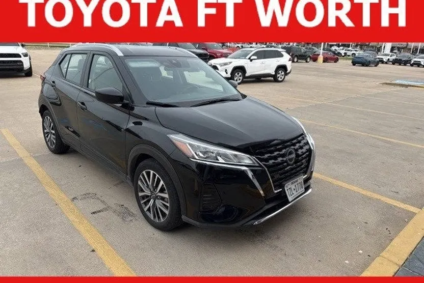 2024 Nissan Kicks SV photo 1