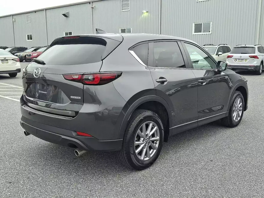 2022 Mazda CX-5 2.5 S Preferred photo 1