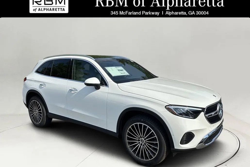 2025 Mercedes Benz GLC 300 4MATIC photo 1