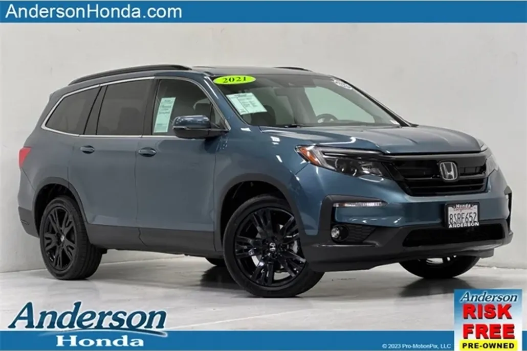 2021 Honda Pilot Special Edition photo 1