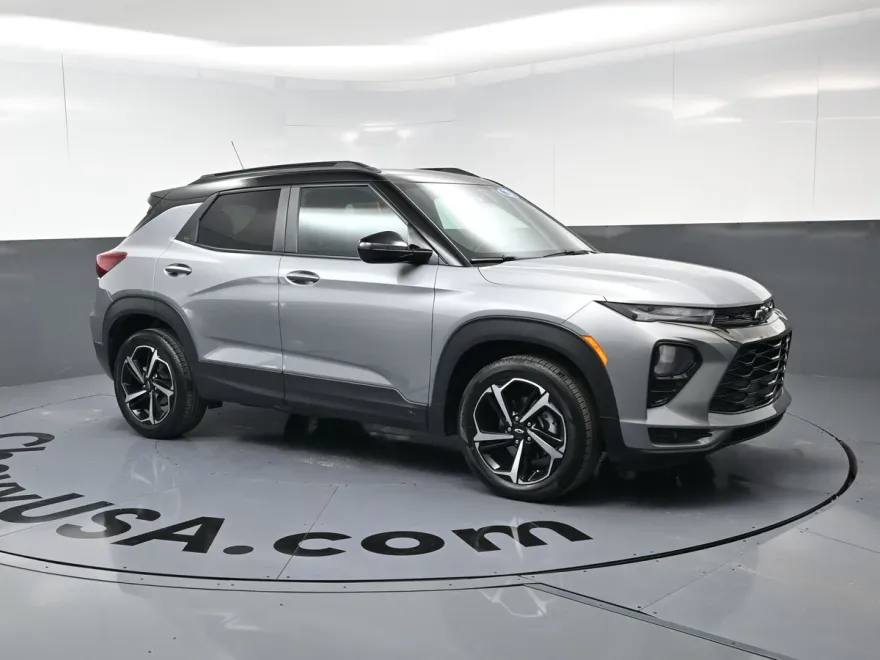 2023 Chevrolet Trailblazer RS photo 1