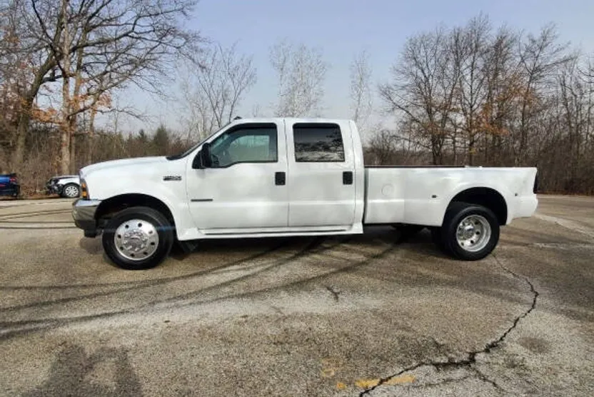 2002 Ford F-450 photo 1
