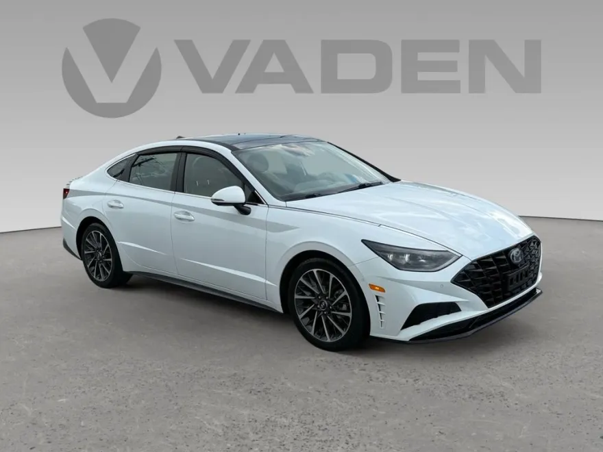2020 Hyundai Sonata Limited photo 1