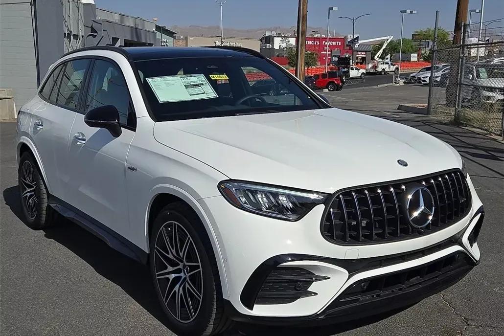 2025 Mercedes Benz GLC 43 AMG photo 1