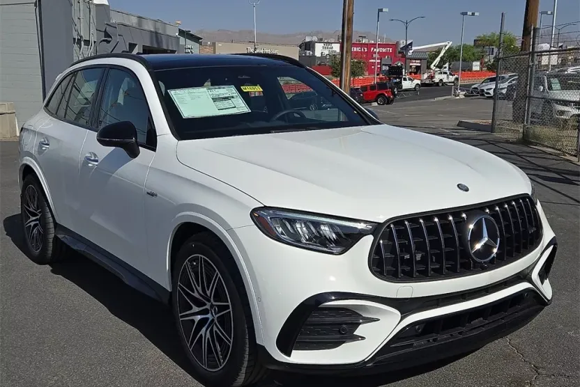 2025 Mercedes Benz GLC 43 AMG photo 1