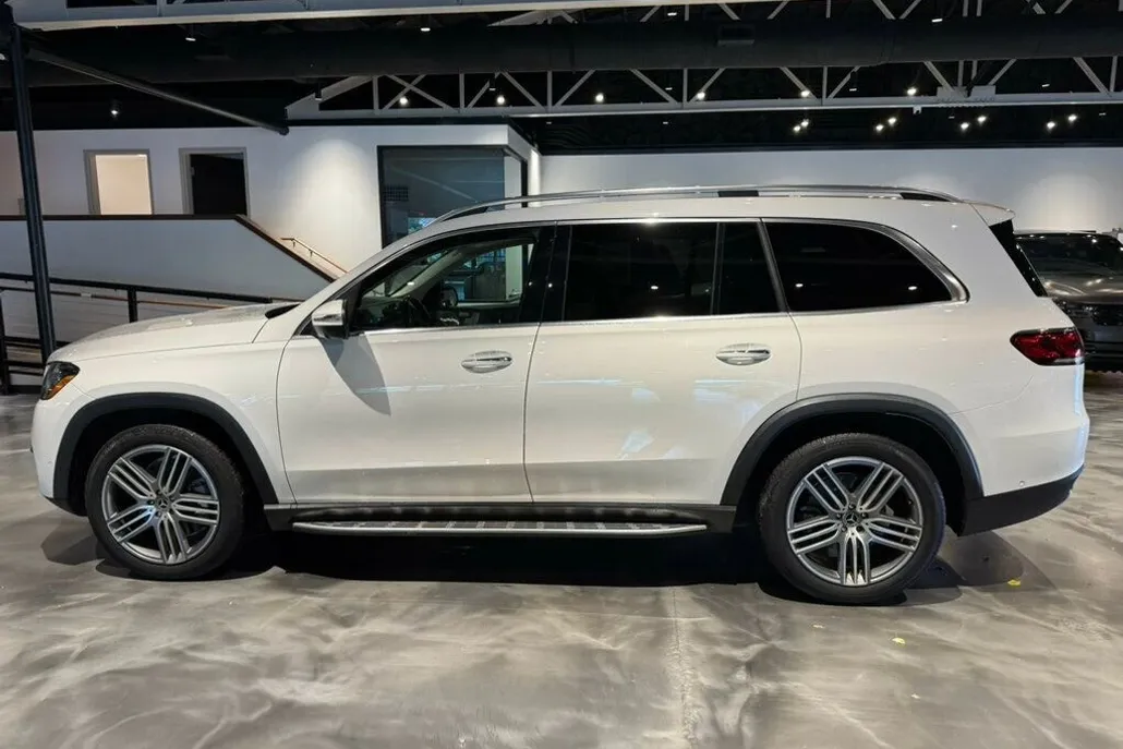 2021 Mercedes Benz GLS 450 photo 1