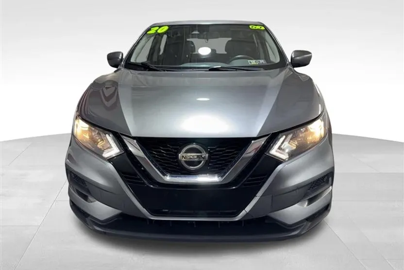 2020 Nissan Rogue Sport S photo 1