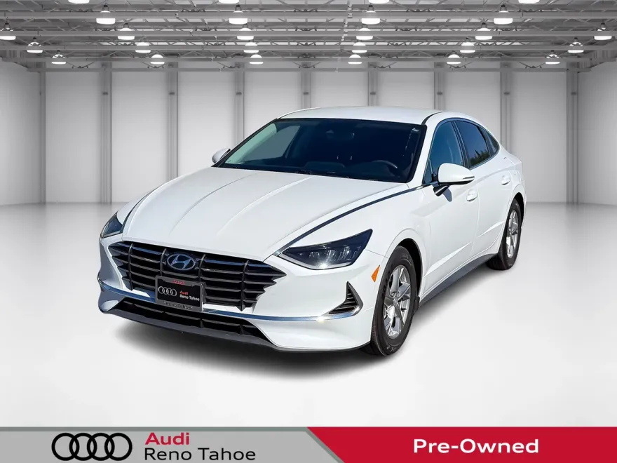 2022 Hyundai Sonata SE photo 1