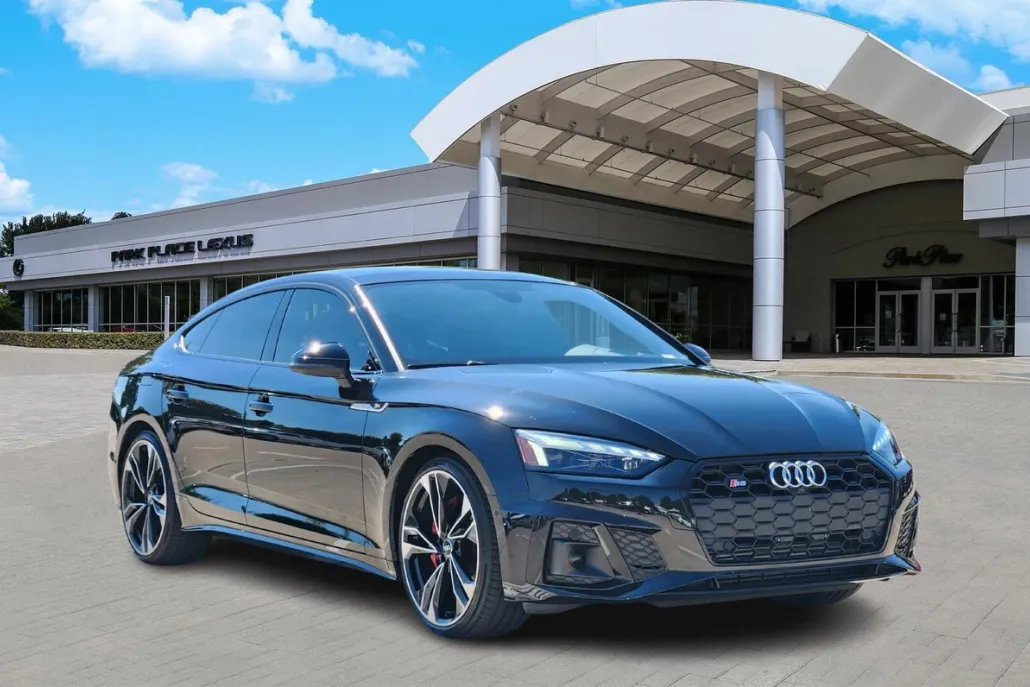 2021 Audi S5 Prestige photo 1