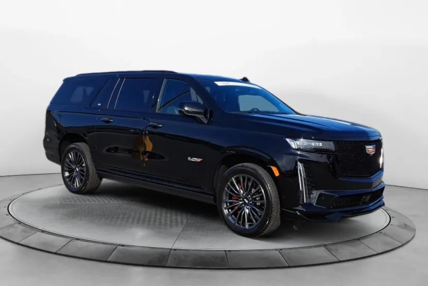 2024 Cadillac Escalade ESV V-Series photo 1