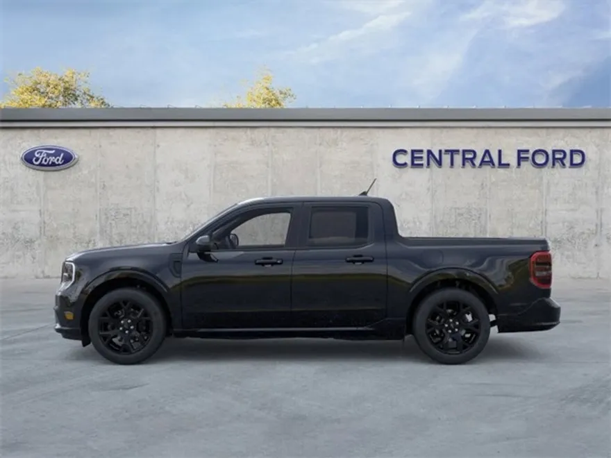 2025 Ford Maverick photo 1