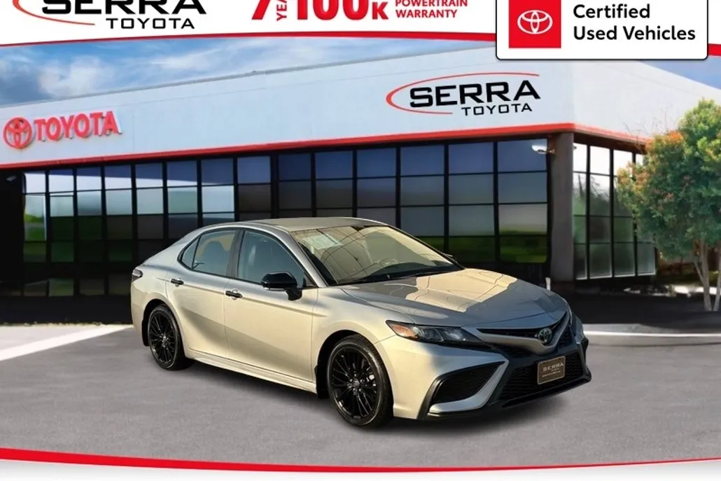 2022 Toyota Camry Hybrid photo 1