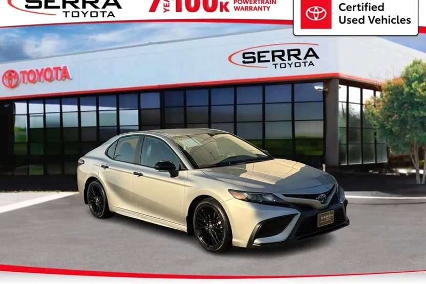 2022 Toyota Camry Hybrid photo 1