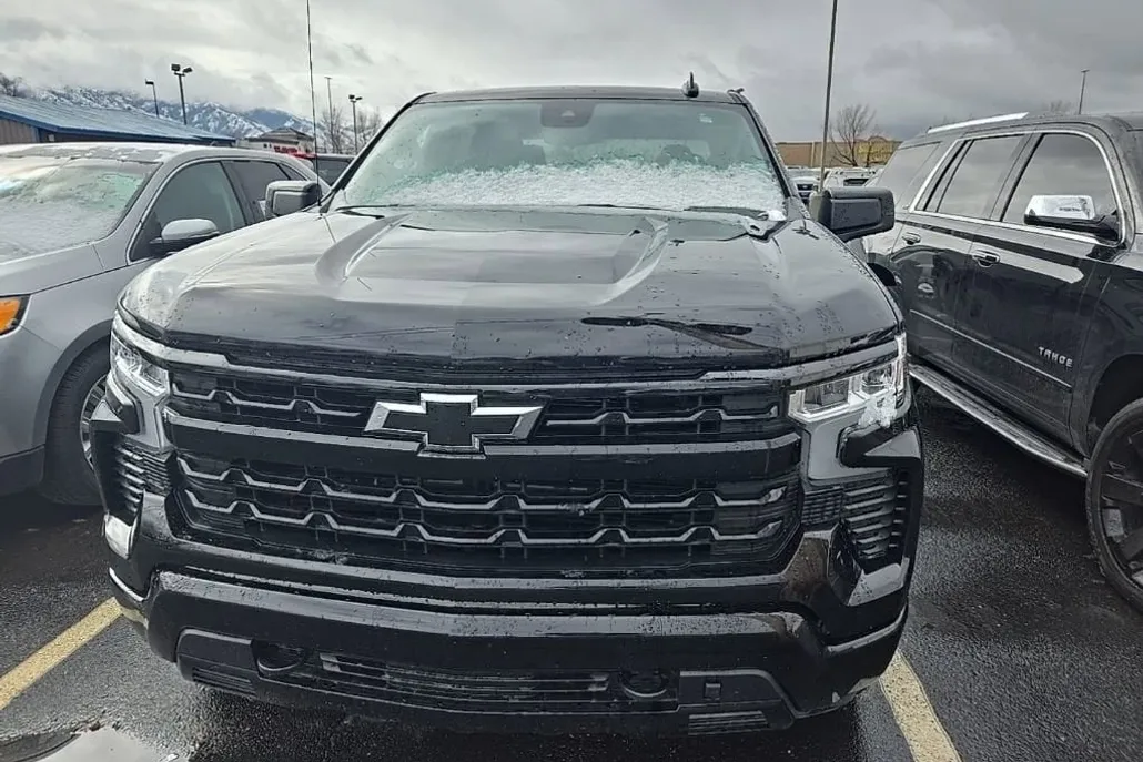 2024 Chevrolet Silverado 1500 RST photo 1
