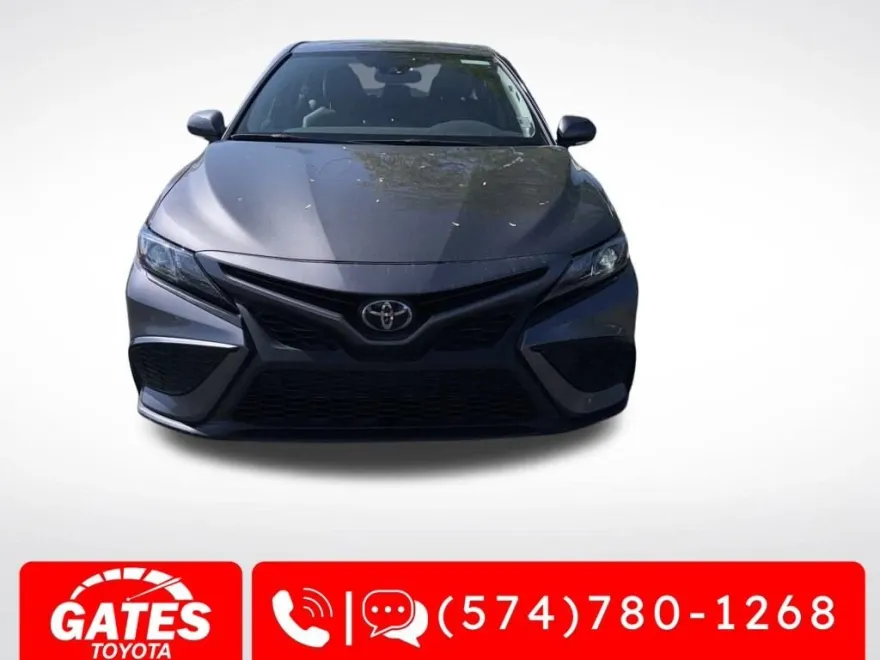 2024 Toyota Camry SE photo 1