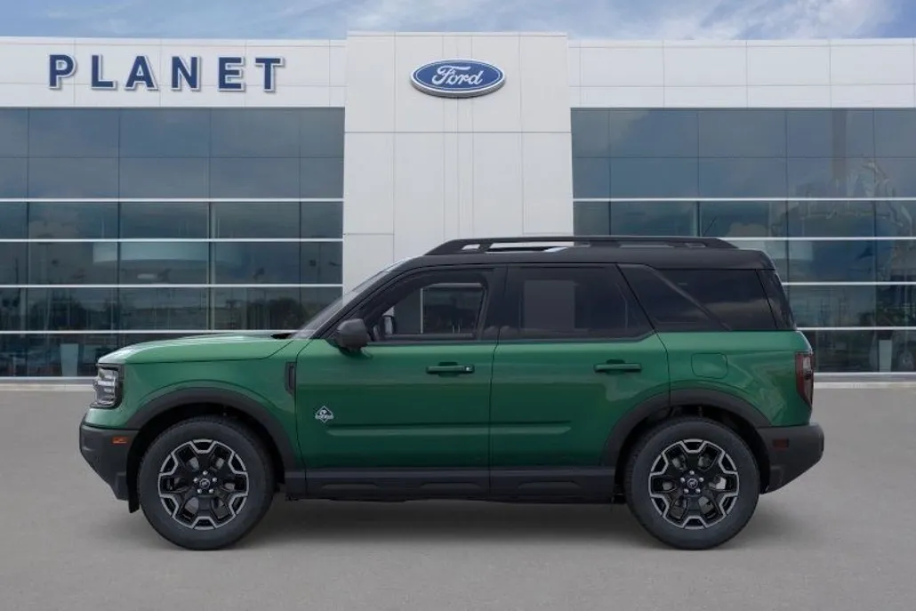 2025 Ford Bronco Sport Outer Banks photo 1