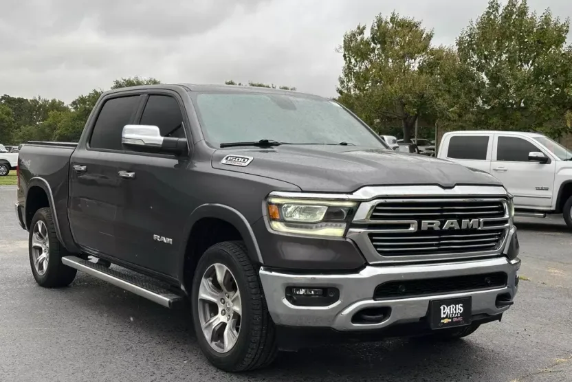 2020 Ram 1500 Laramie photo 1