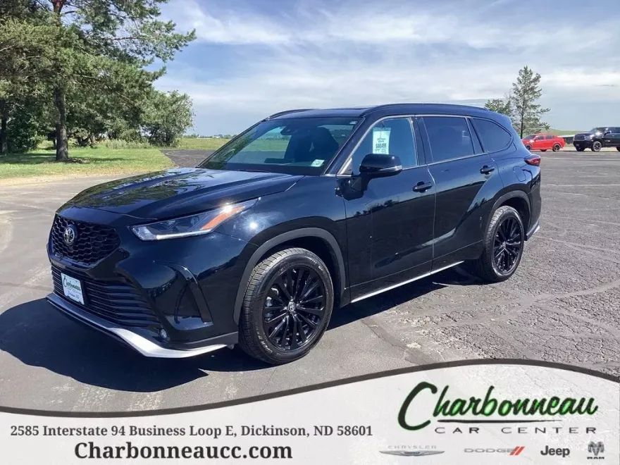 2023 Toyota Highlander L photo 1