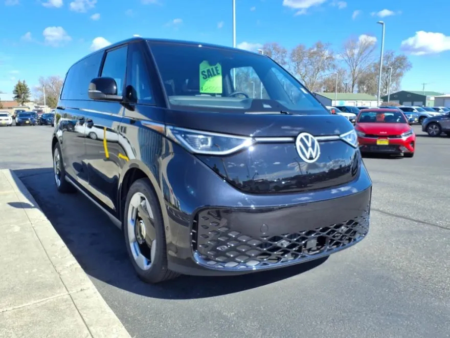 2025 Volkswagen ID. Buzz Pro S photo 1