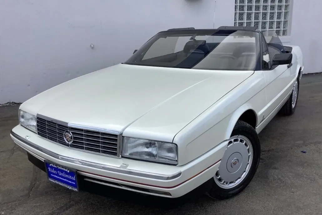 1990 Cadillac Allante photo 1