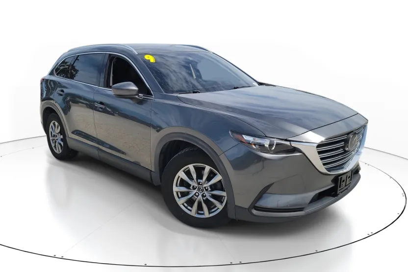 2019 Mazda CX-9 Touring photo 1
