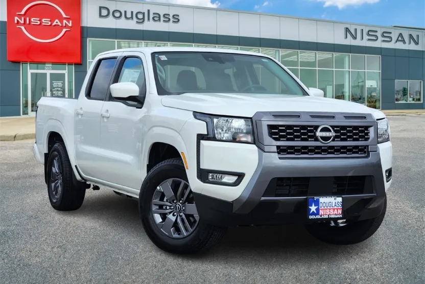 2025 Nissan Frontier SV photo 1