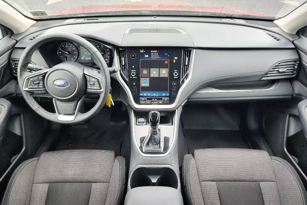 2024 Subaru Outback Premium photo 1