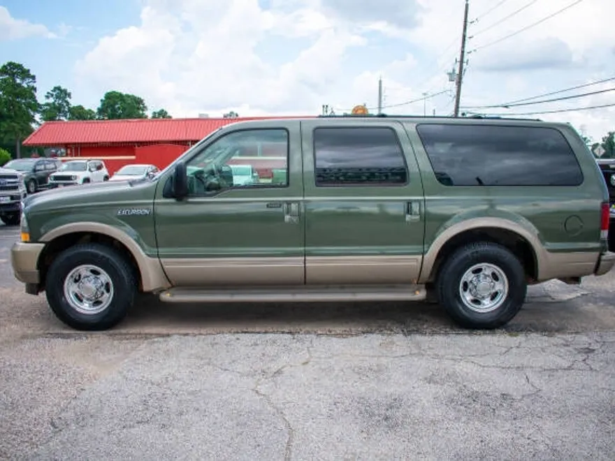 2003 Ford Excursion Eddie Bauer photo 1