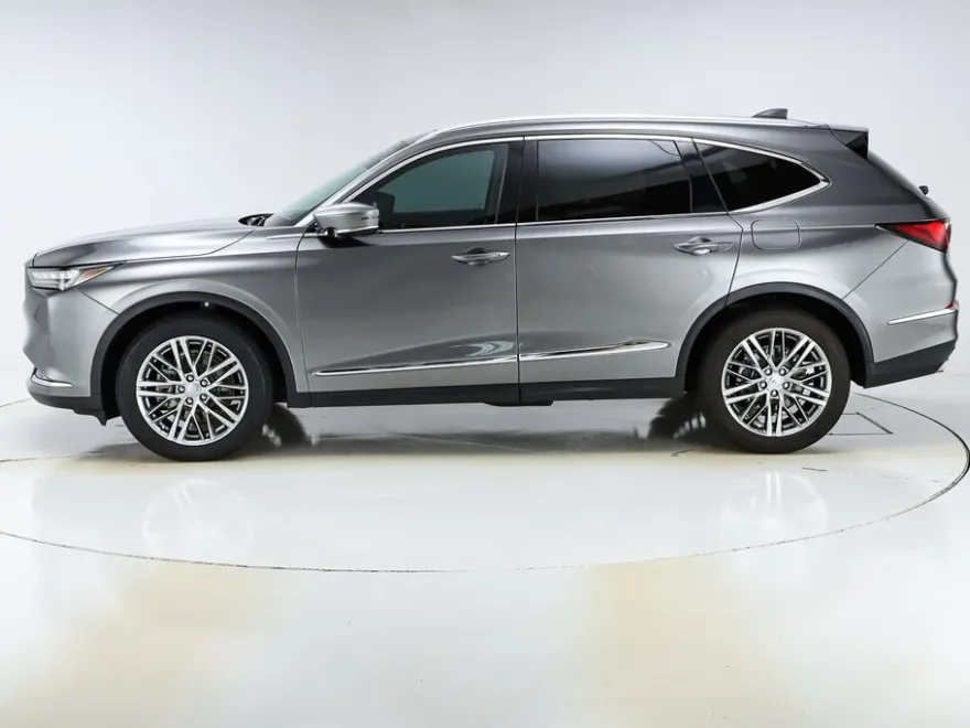 2023 Acura MDX Advance SH-AWD photo 1