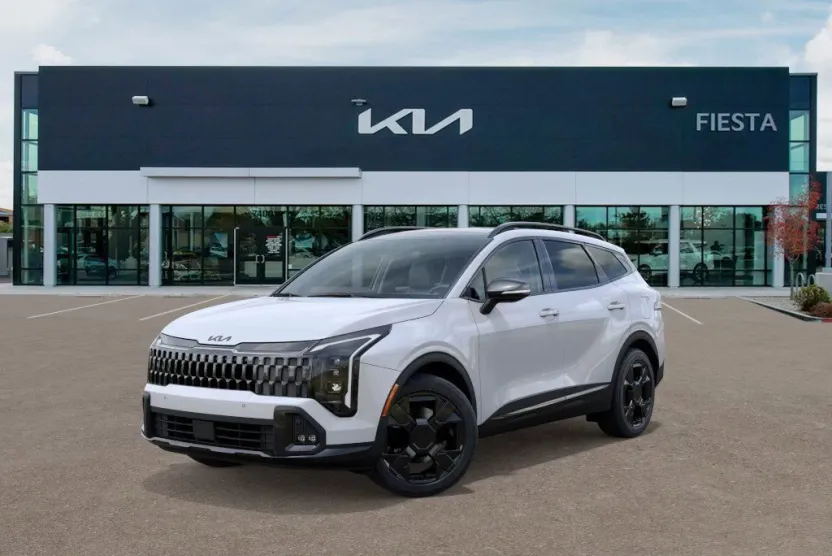 2026 Kia Sportage X-Line photo 1