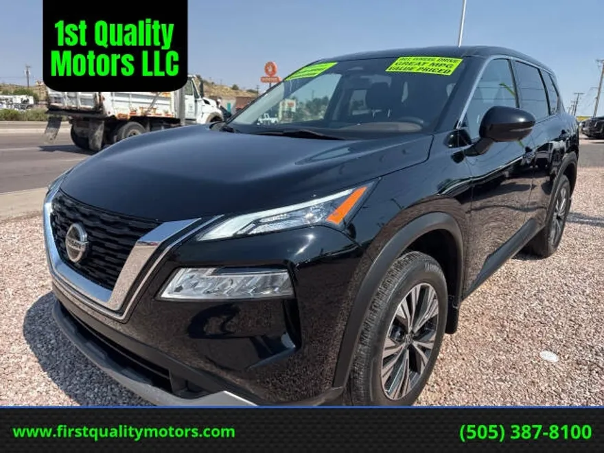 2021 Nissan Rogue SV photo 1